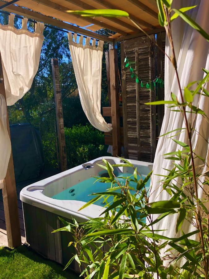 L'Oustaou B&B Piscine & Spa Besse-sur-Issole Εξωτερικό φωτογραφία