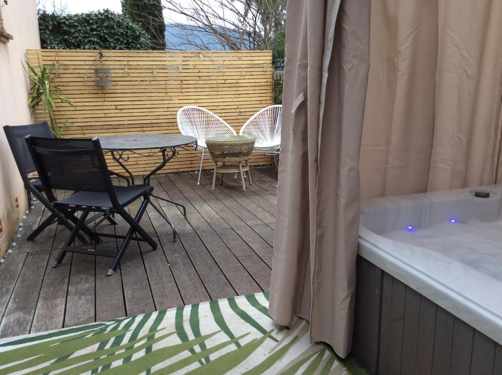 L'Oustaou B&B Piscine & Spa Besse-sur-Issole Εξωτερικό φωτογραφία
