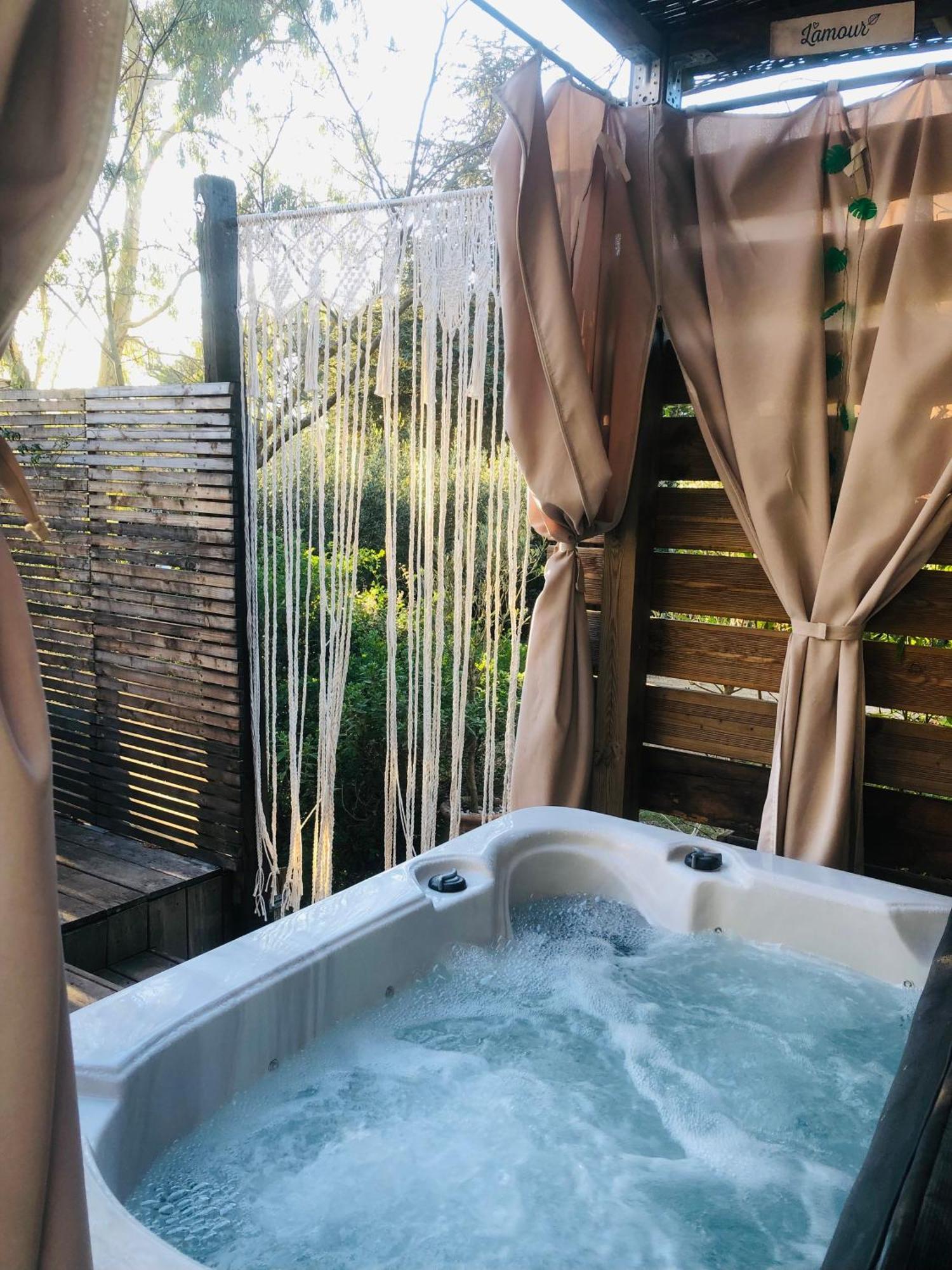 L'Oustaou B&B Piscine & Spa Besse-sur-Issole Εξωτερικό φωτογραφία